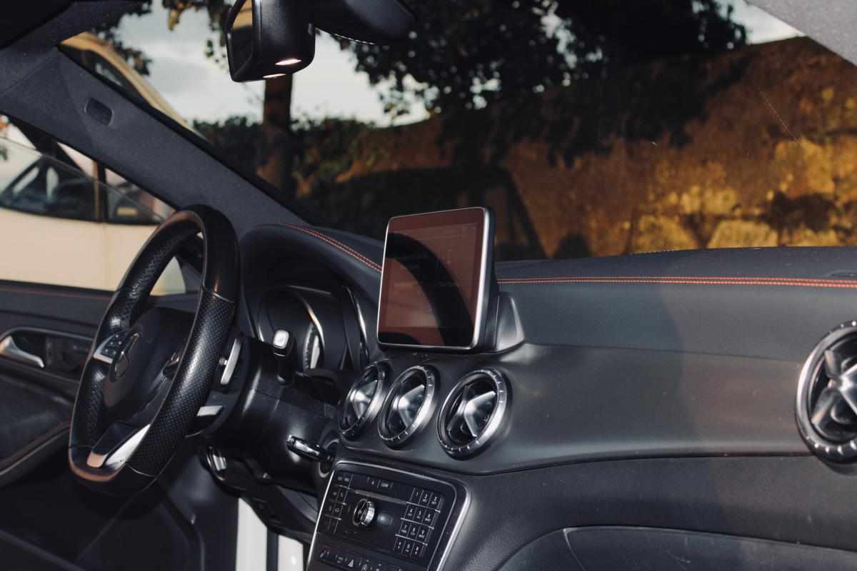mercedes-benz-cla-200-2015-gasolina-1595cc