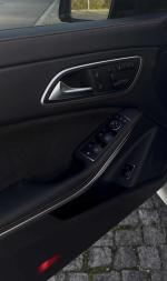 mercedes-benz-cla-200-2015-gasolina-1595cc