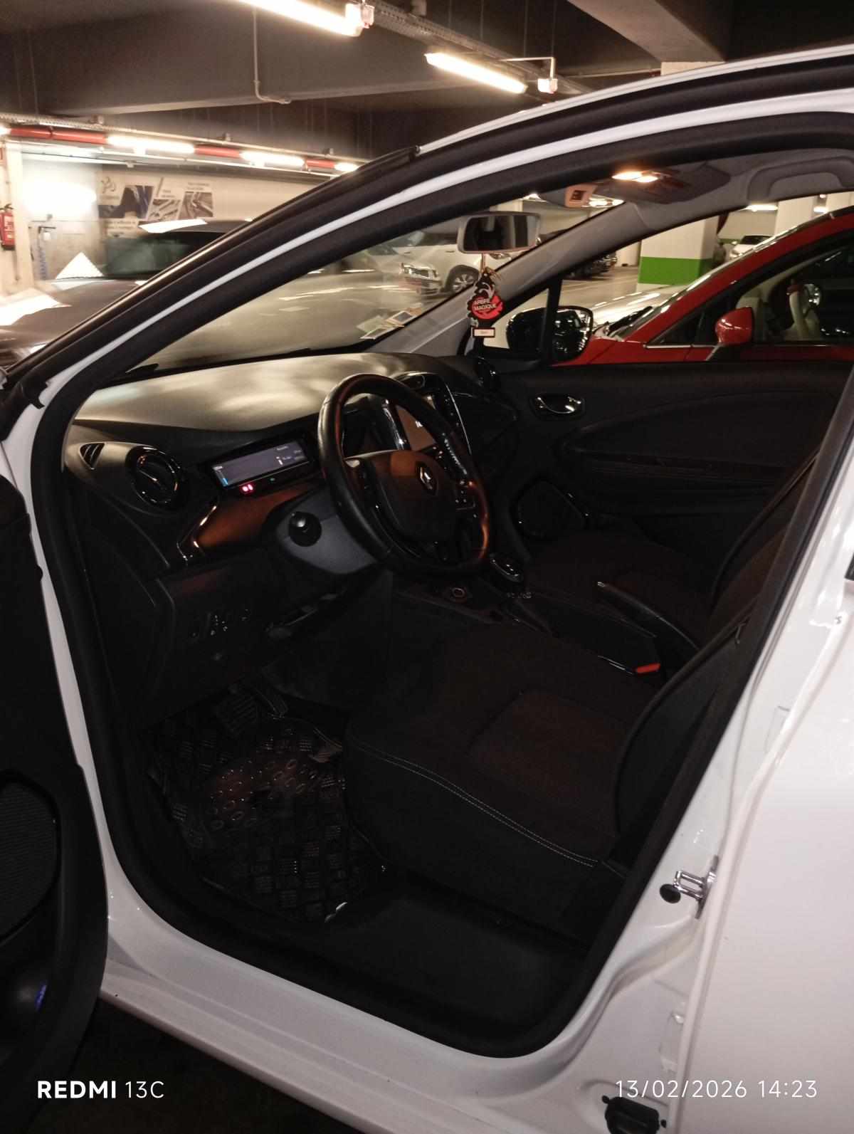 renault-zoe-r110-41-kwh-2018-eletrico
