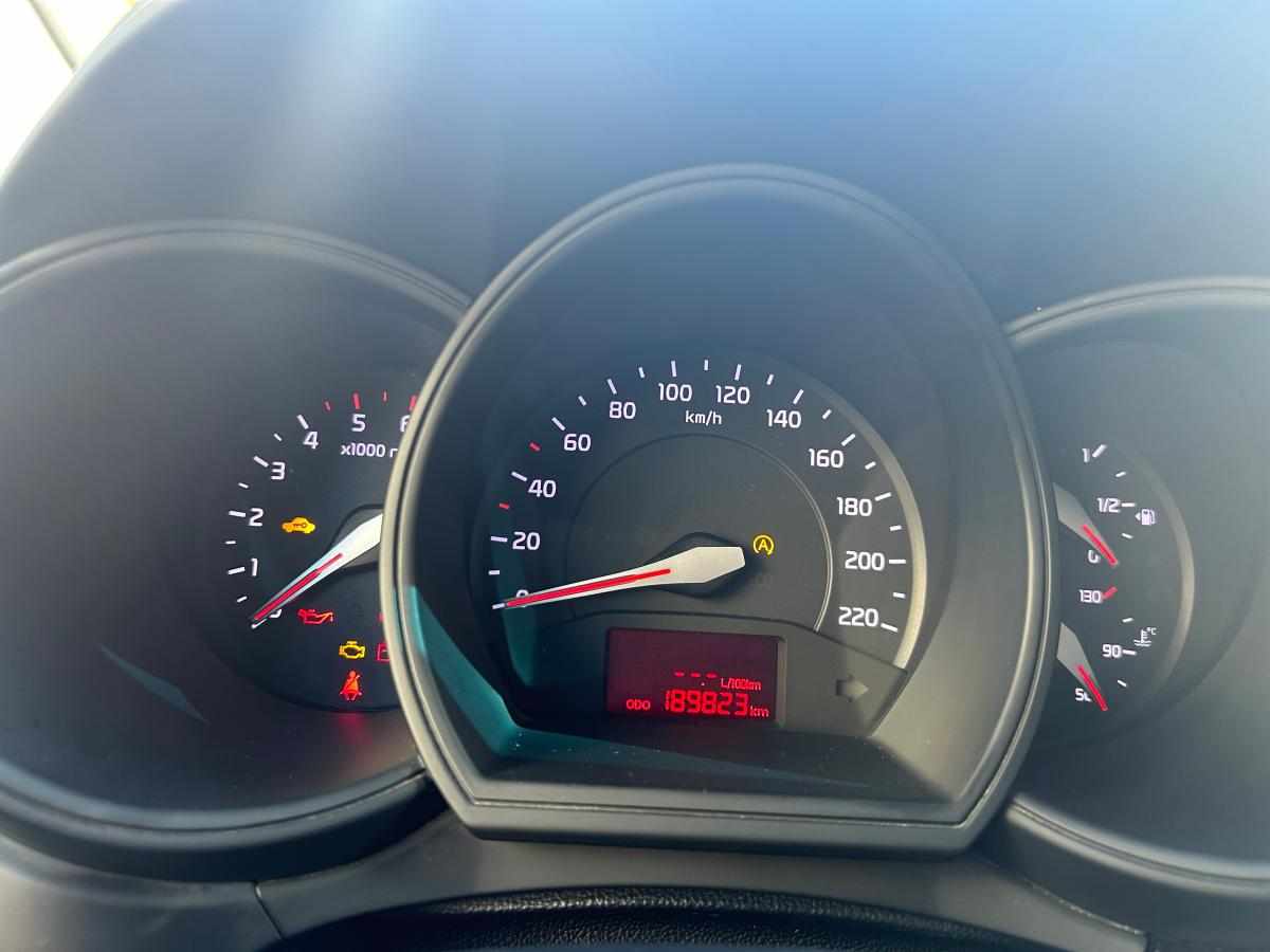 kia-rio-1-1-crdi-2016-diesel-1120cc