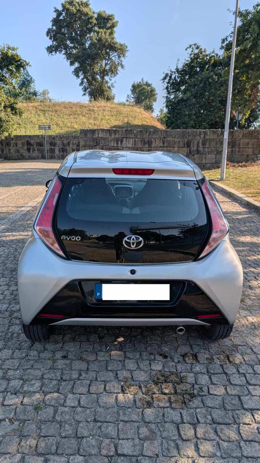 toyota-aygo-1-0-vvt-i-2014-gasolina-998cc