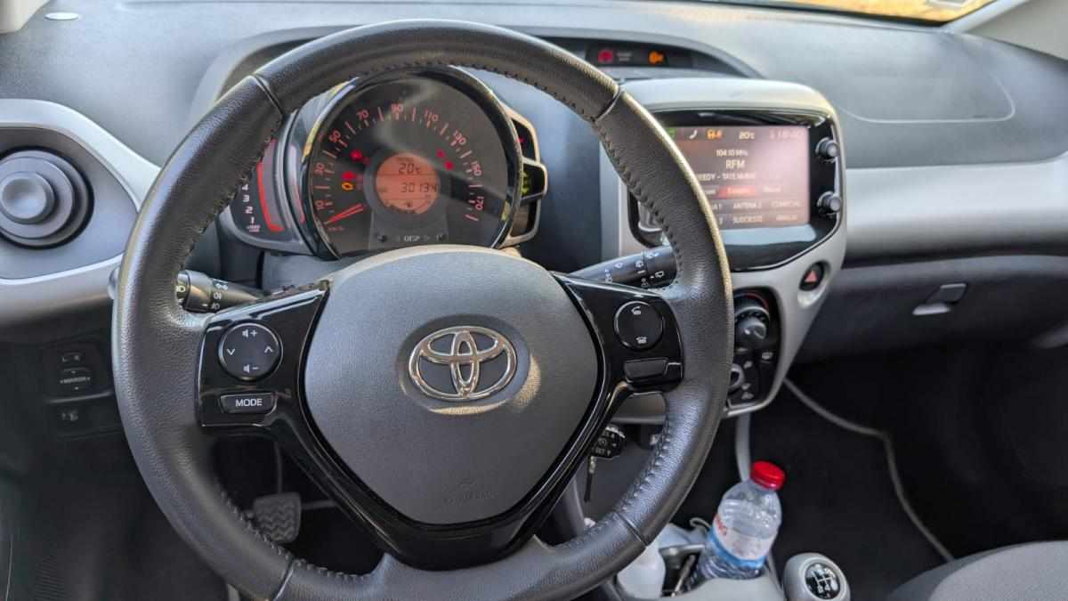 toyota-aygo-1-0-vvt-i-2014-gasolina-998cc