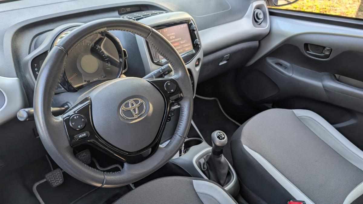 toyota-aygo-1-0-vvt-i-2014-gasolina-998cc