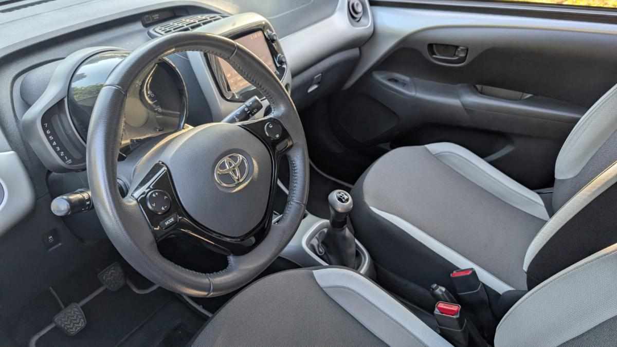toyota-aygo-1-0-vvt-i-2014-gasolina-998cc
