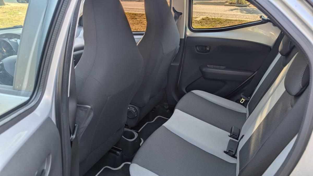 toyota-aygo-1-0-vvt-i-2014-gasolina-998cc