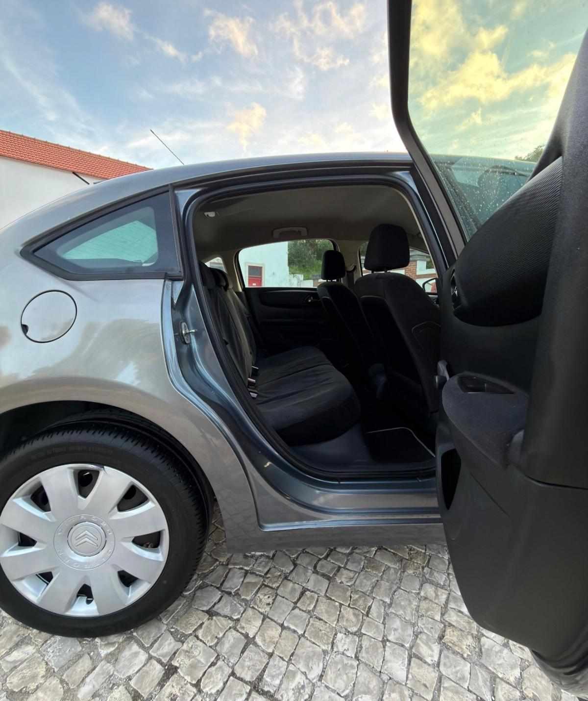 citroen-c4-1-6-hdif-2010-diesel-1560cc