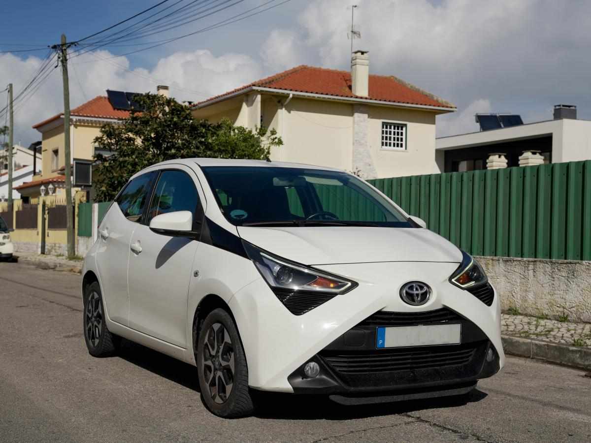 toyota-aygo-1-0-vvt-i-2020-gasolina-998cc