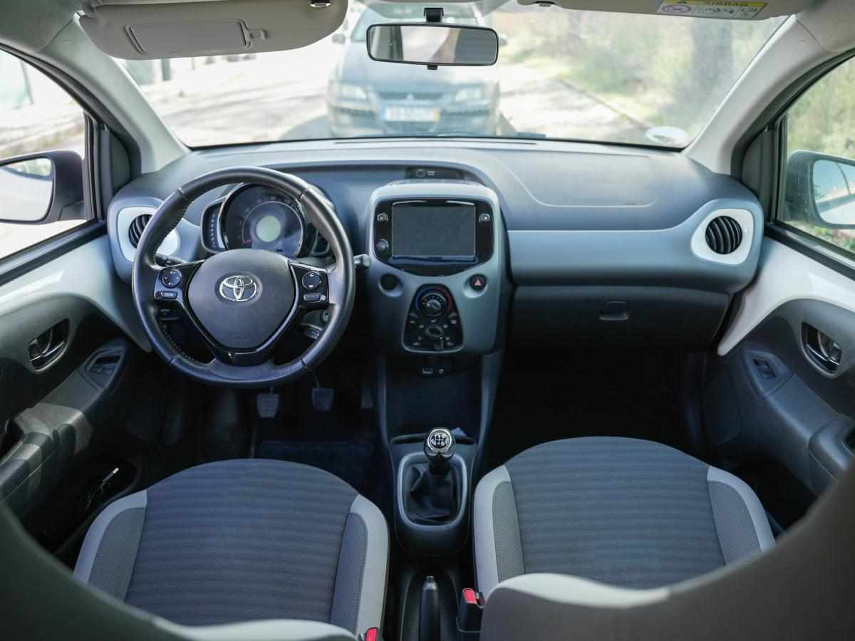 toyota-aygo-1-0-vvt-i-2020-gasolina-998cc