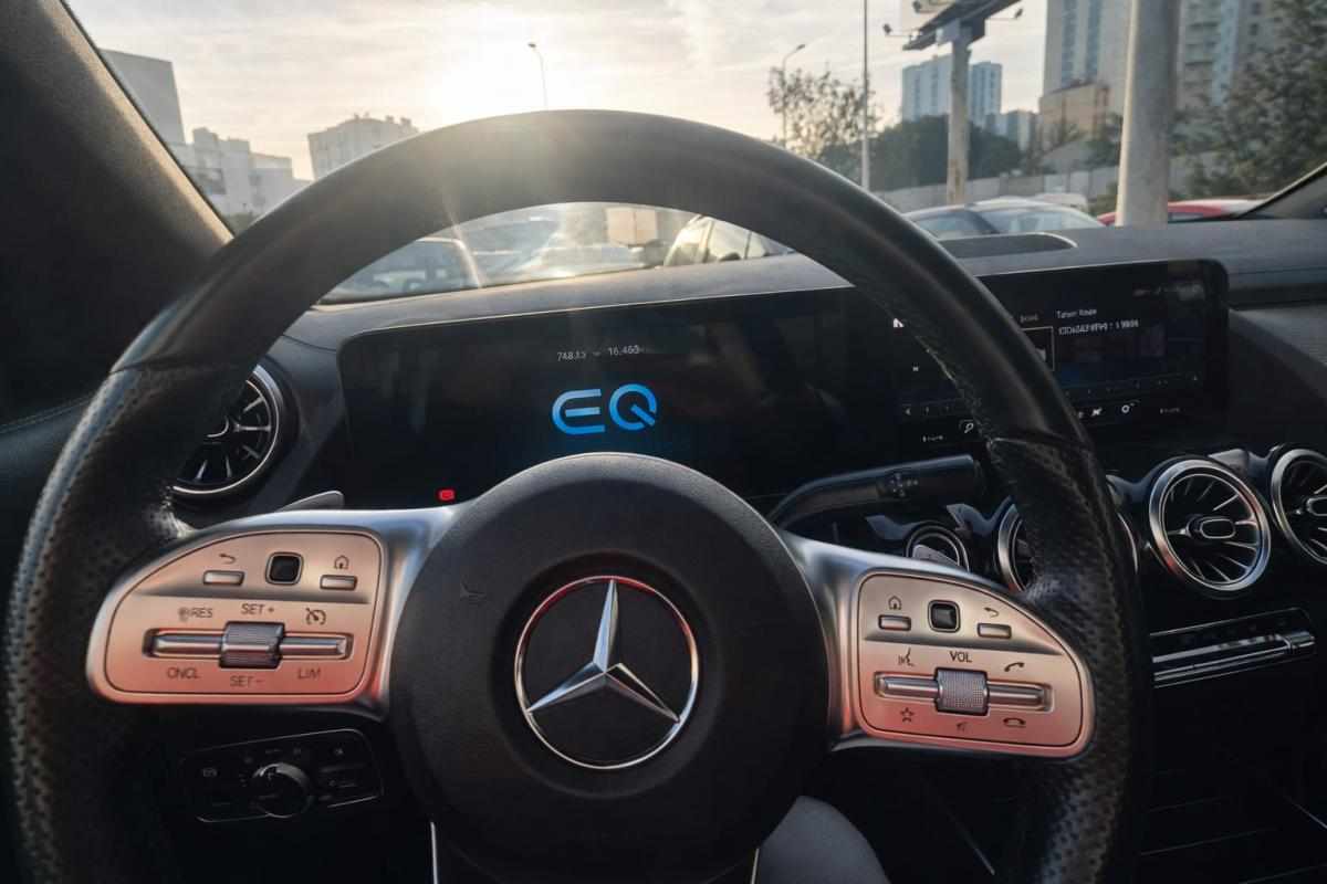 mercedes-benz-eqa-250-2021-eletrico