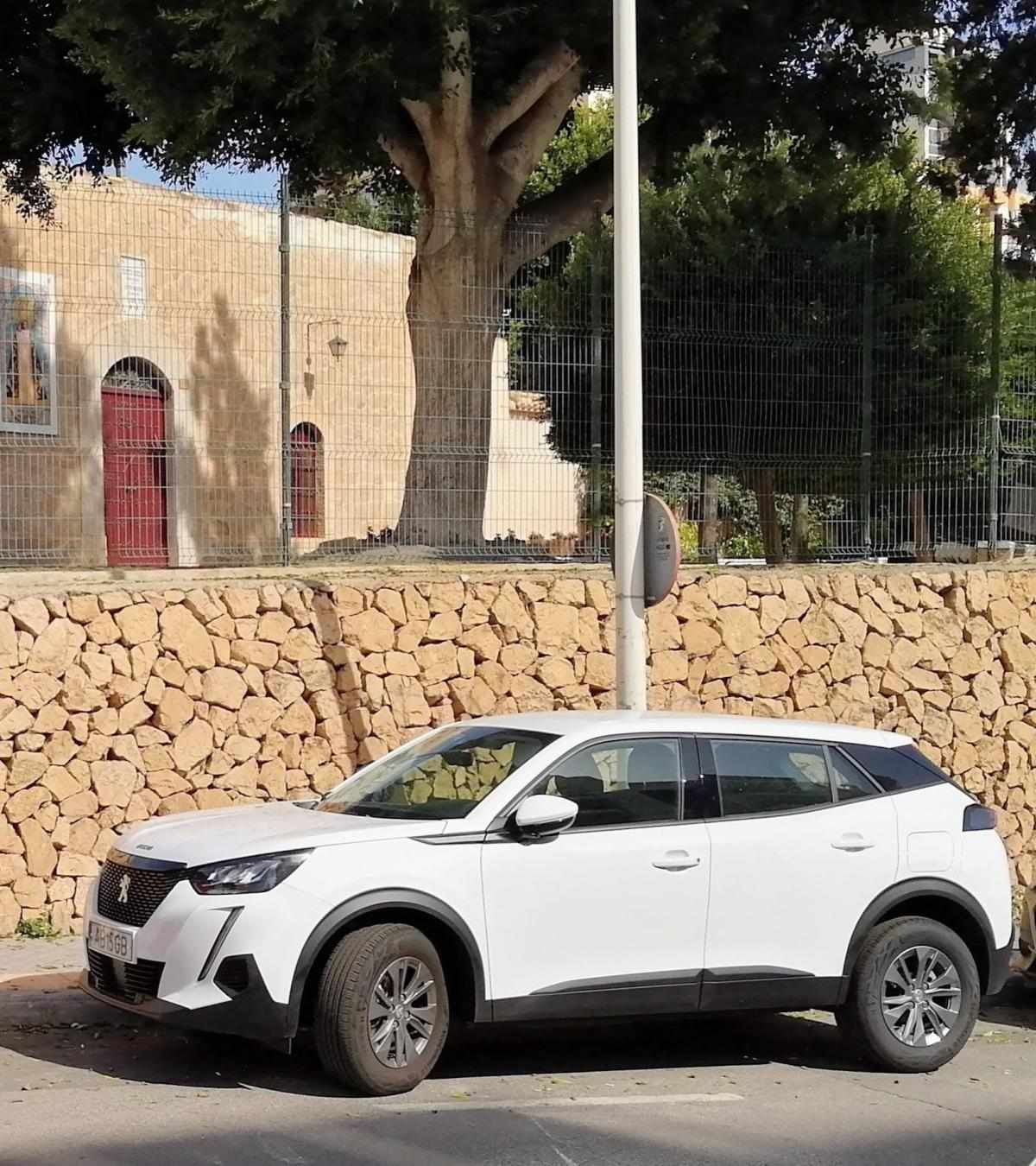 peugeot-2008-1-2-puretech-2020-gasolina-1199cc