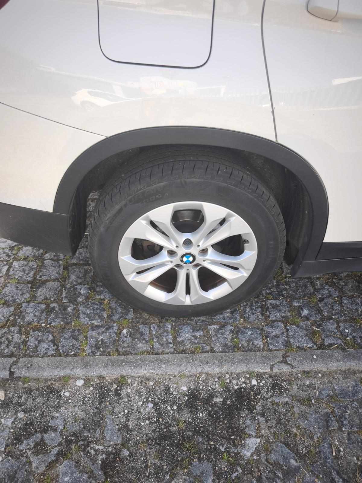 bmw-x1-sdrive16d-2017-diesel-1496cc