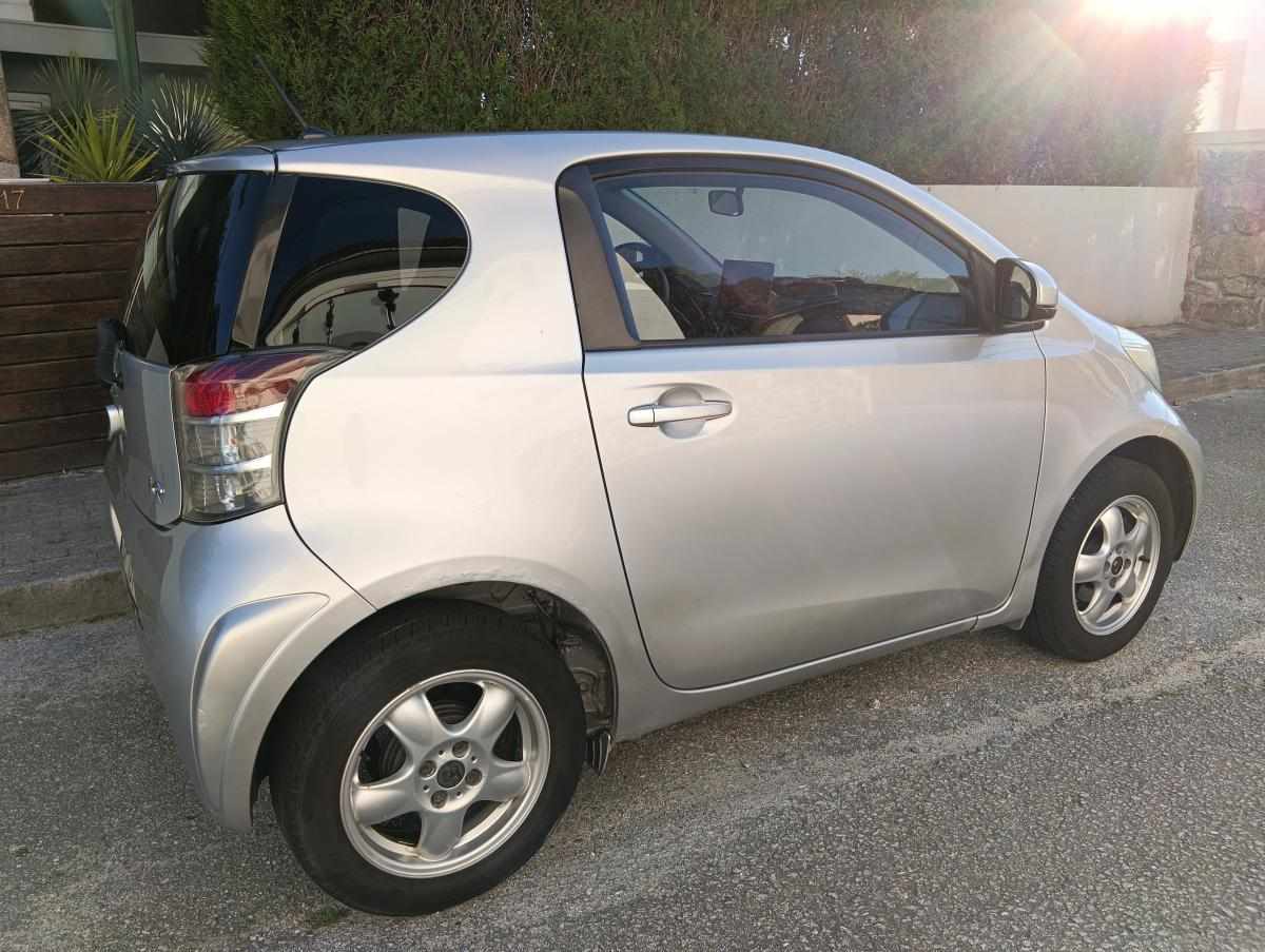 toyota-iq-1-0-vvt-i-2011-gasolina-998cc