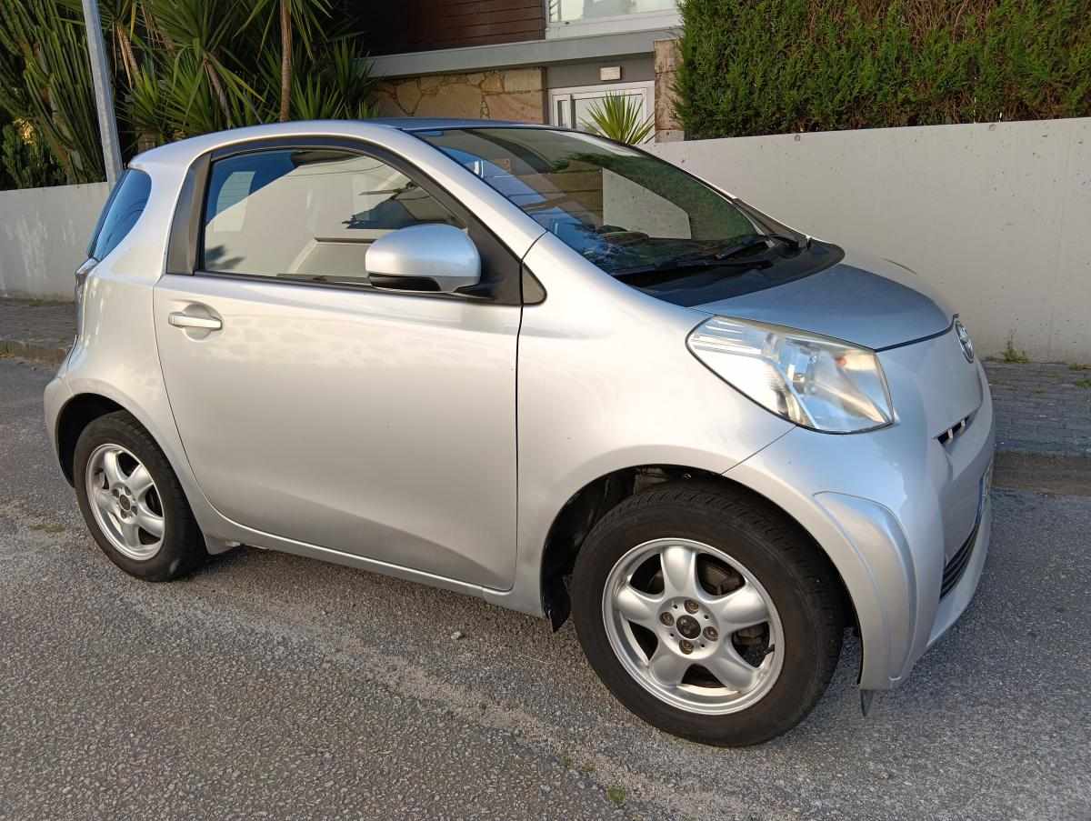 toyota-iq-1-0-vvt-i-2011-gasolina-998cc