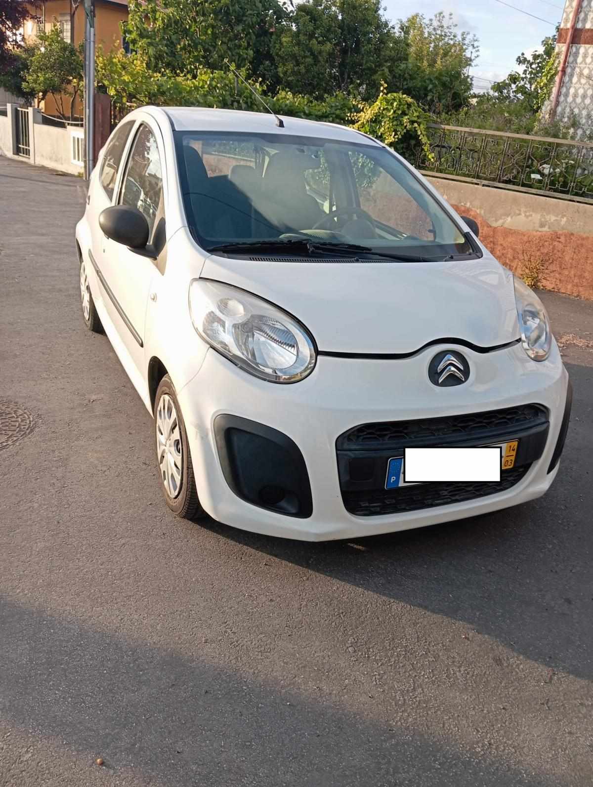 citroen-c1-1-0-2014-gasolina-998cc