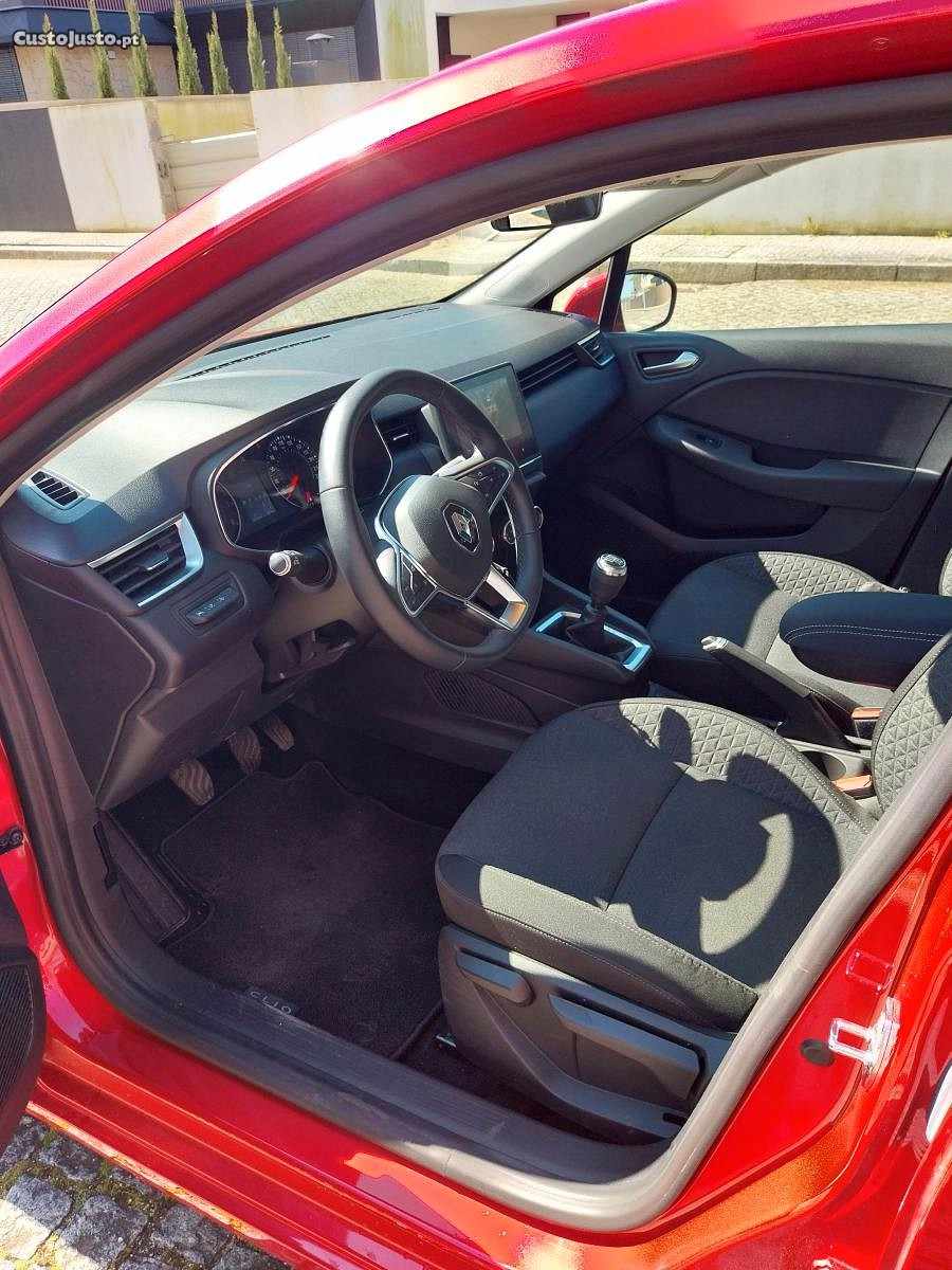 renault-clio-1-0-tce-2020-gasolina-999cc