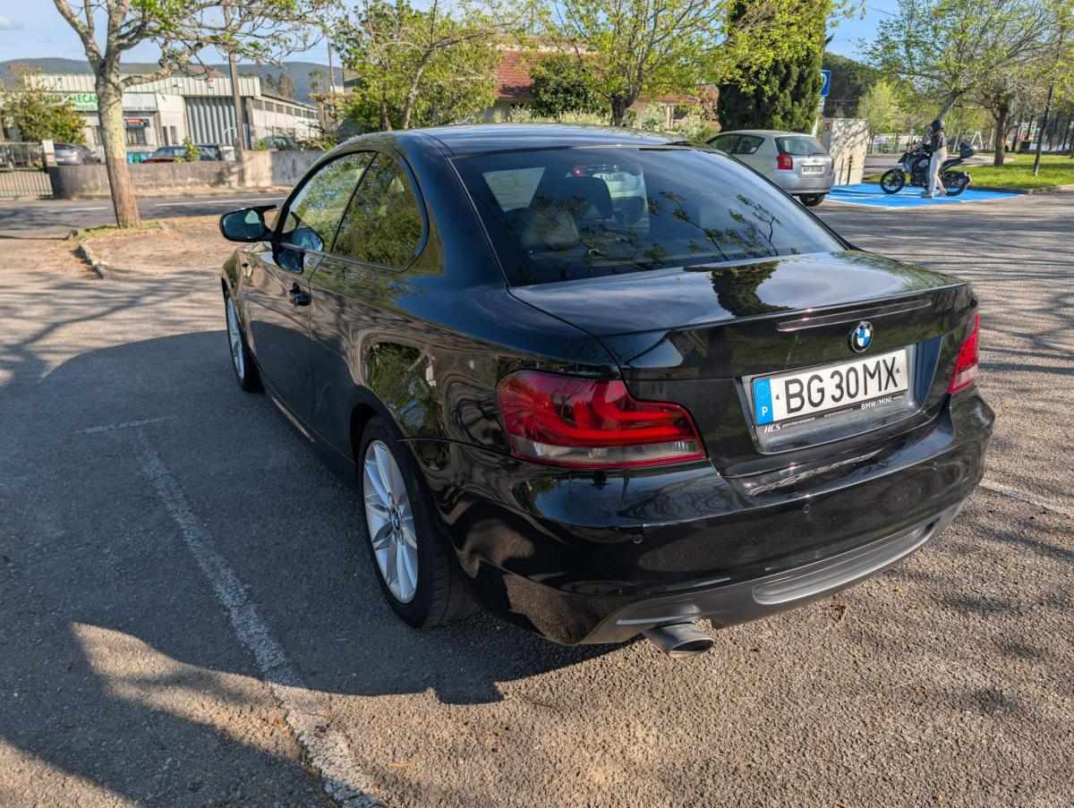 bmw-serie-1-120d-2011-diesel-1995cc