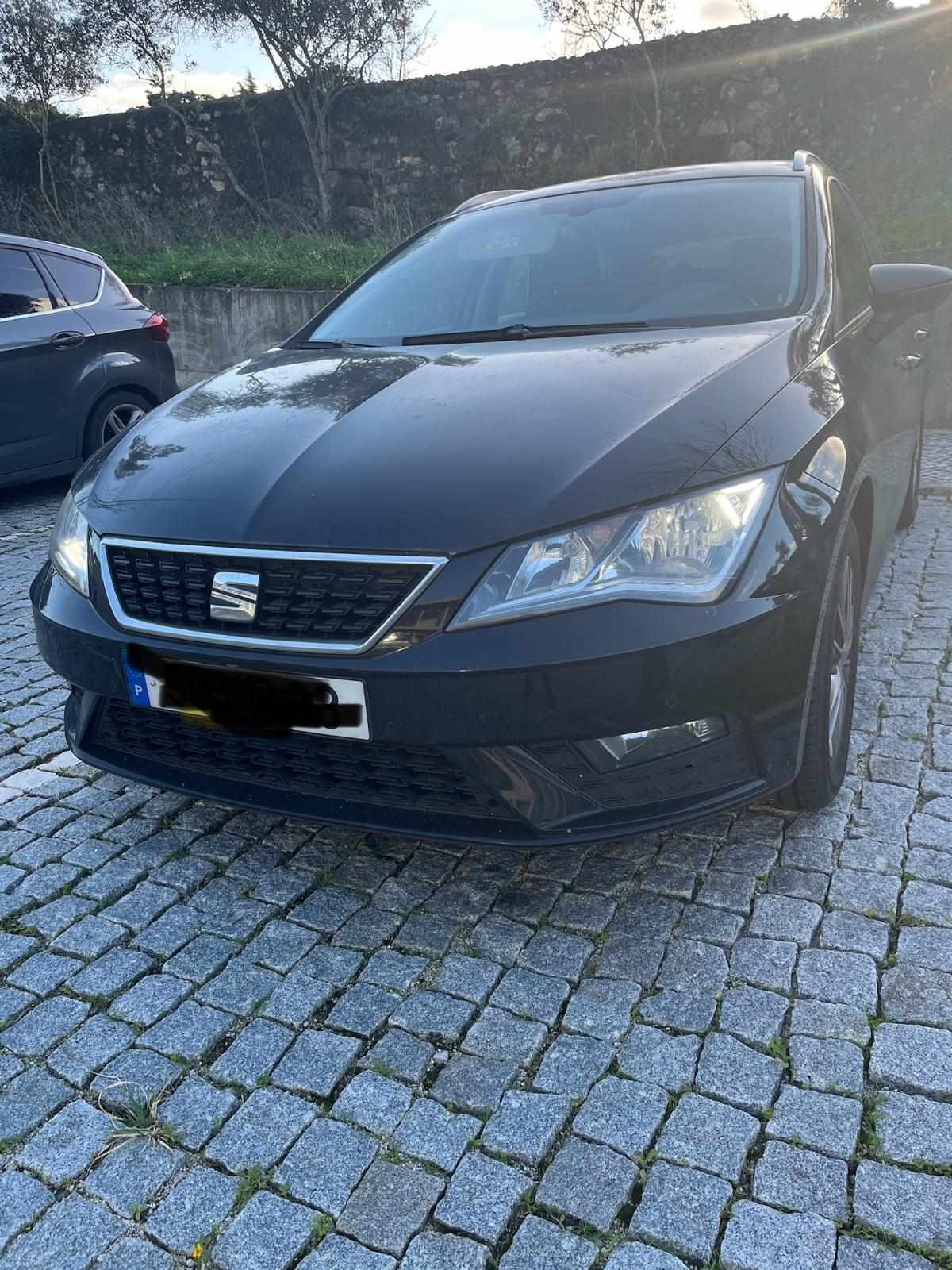 seat-leon-1-6-tdi-2018-diesel-1598cc