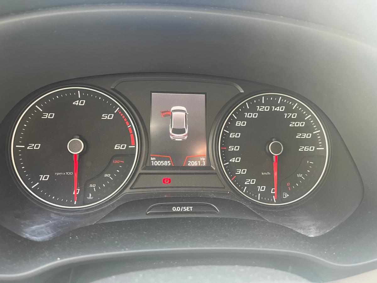seat-leon-1-6-tdi-2018-diesel-1598cc
