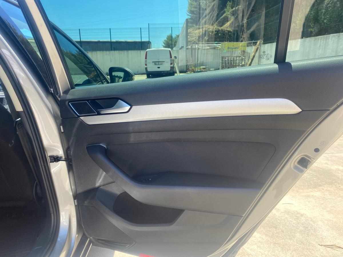 volkswagen-passat-1-6-tdi-bluemotion-2017-diesel-1598cc