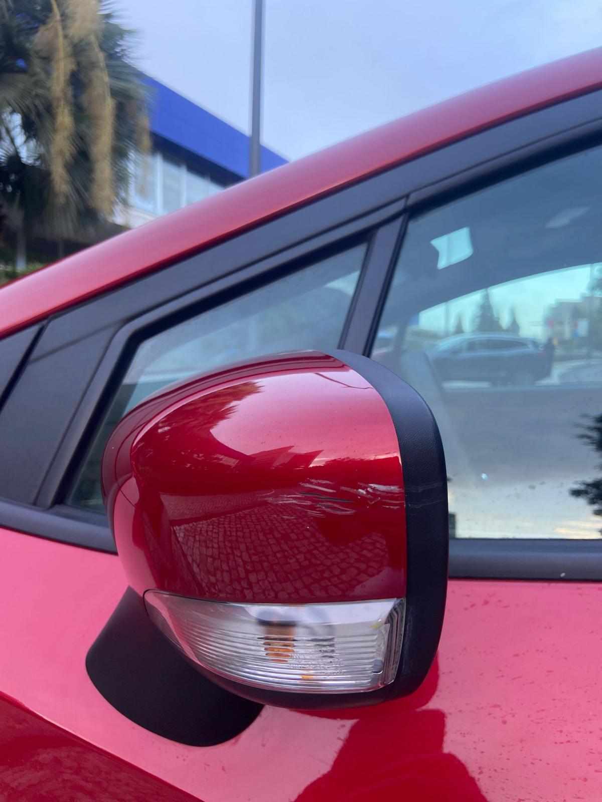 nissan-micra-1-0-acenta-2022-gasolina-1000cc