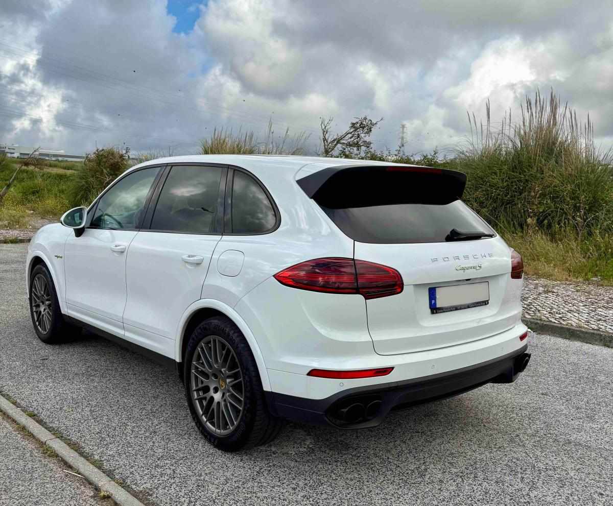 porsche-cayenne-s-3-0-v6-e-hybrid-2017-gasolina-2995cc