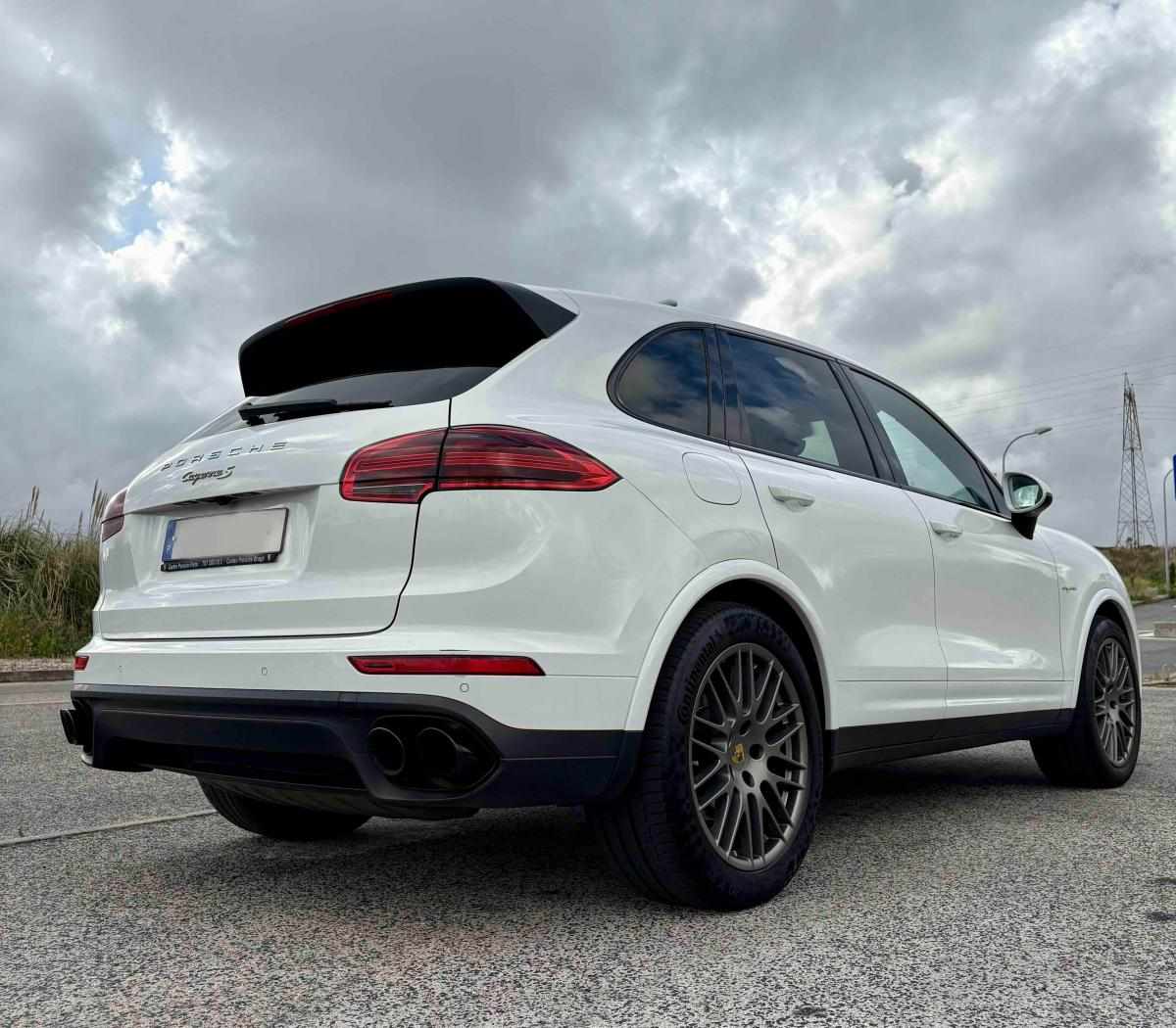 porsche-cayenne-s-3-0-v6-e-hybrid-2017-gasolina-2995cc