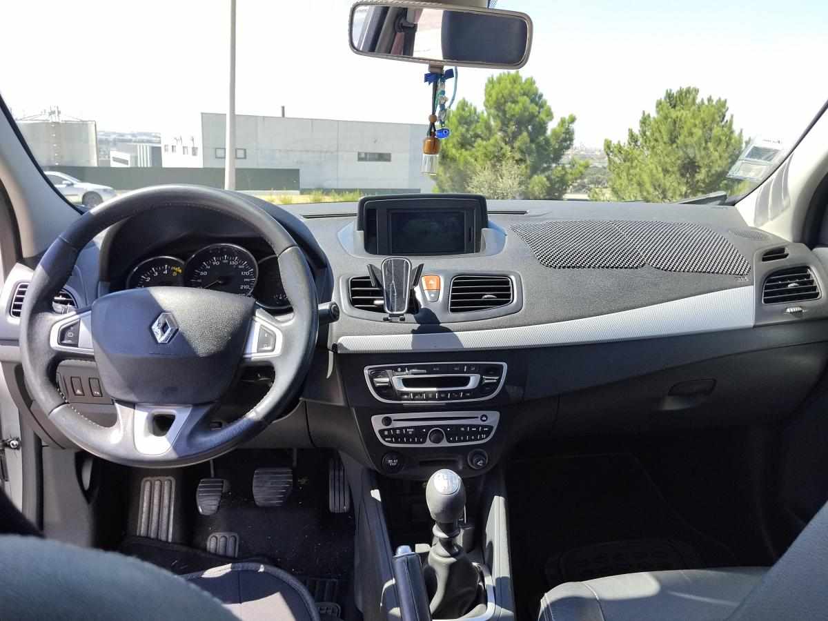 renault-fluence-1-5-dci-2010-diesel-1461cc