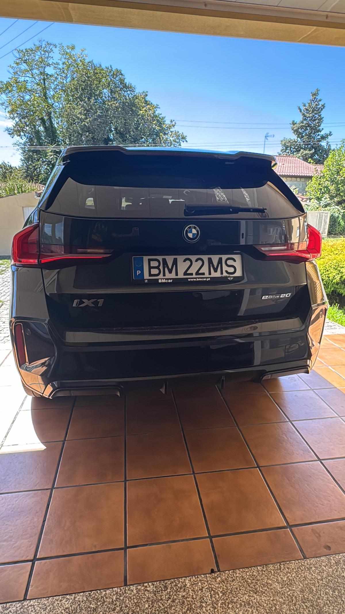 bmw-x1-ix1-edrive20-2024-eletrico