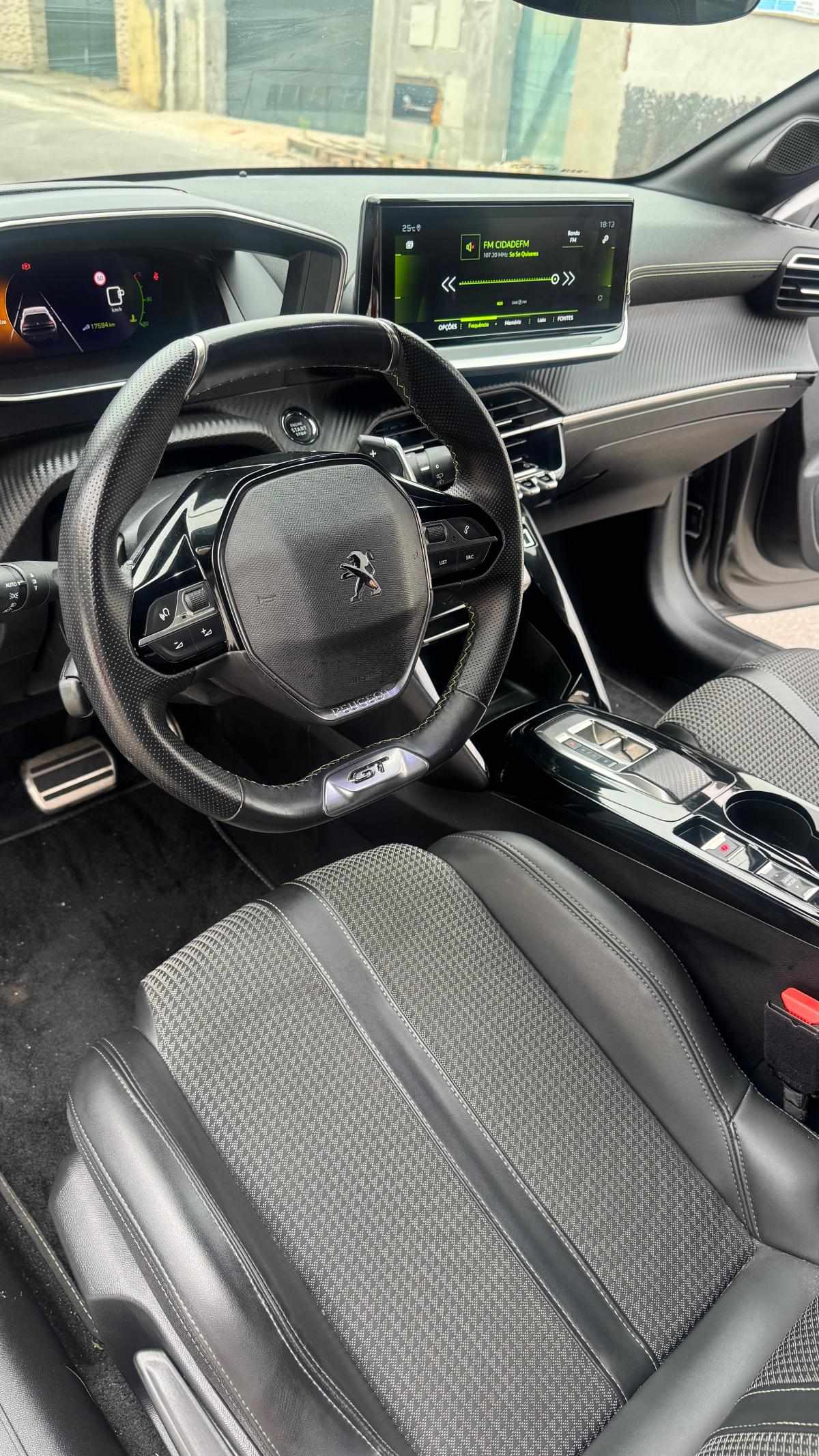 peugeot-208-1-2-puretech-2023-gasolina-1199cc