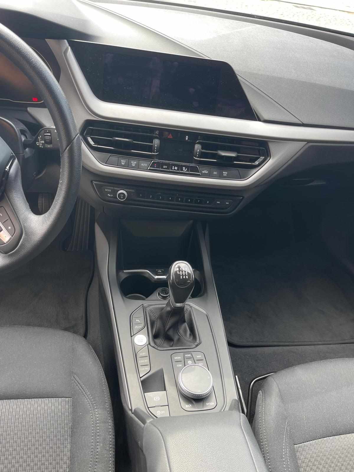 bmw-serie-1-118i-2019-gasolina-1499cc