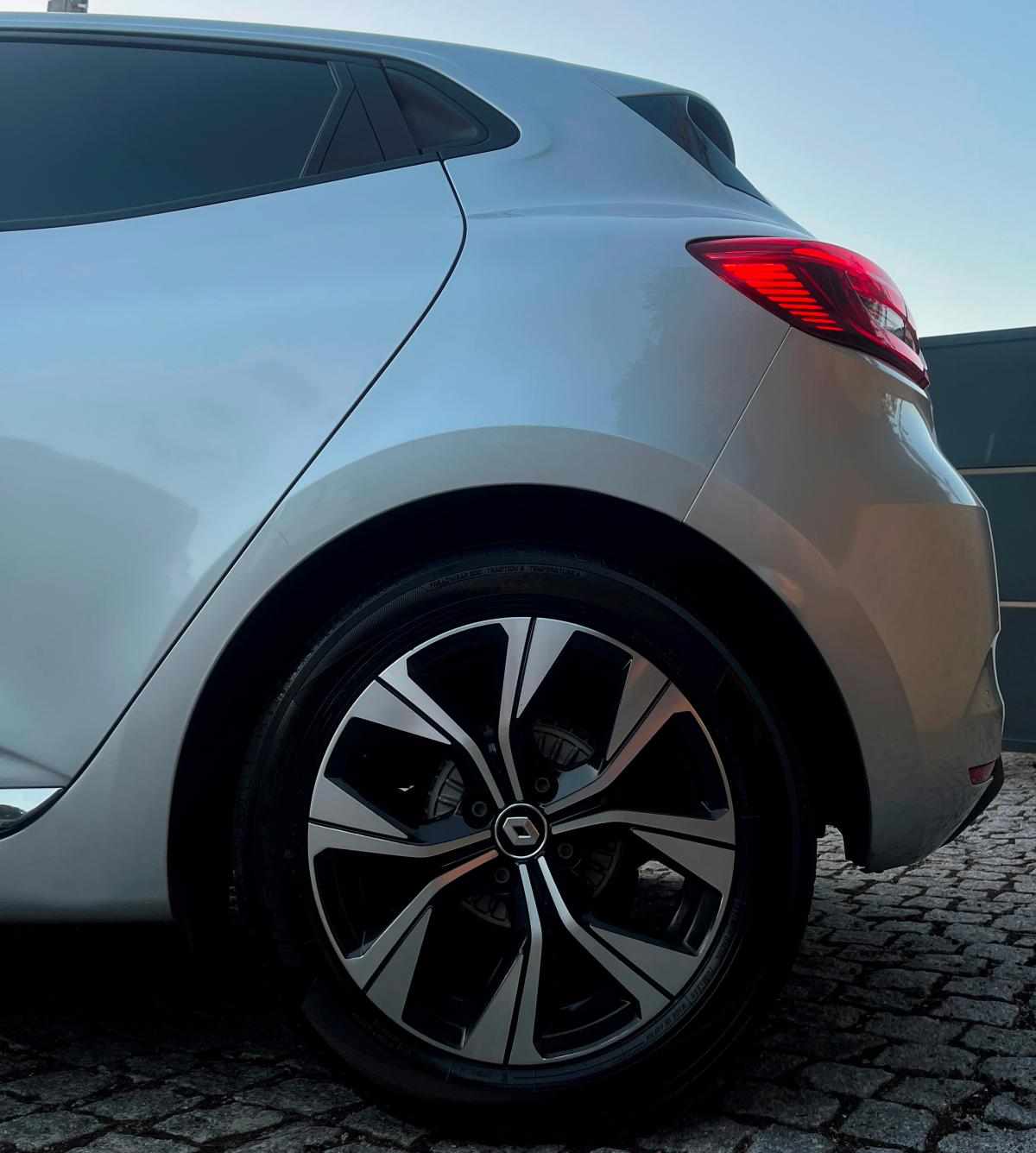 renault-clio-1-0-tce-2023-gasolina-1000cc