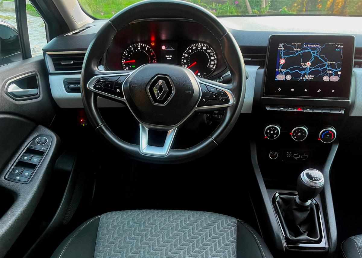 renault-clio-1-0-tce-2023-gasolina-1000cc
