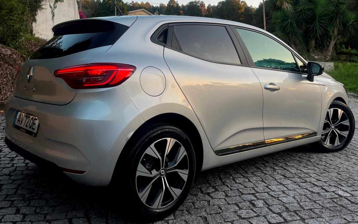 renault-clio-1-0-tce-2023-gasolina-1000cc