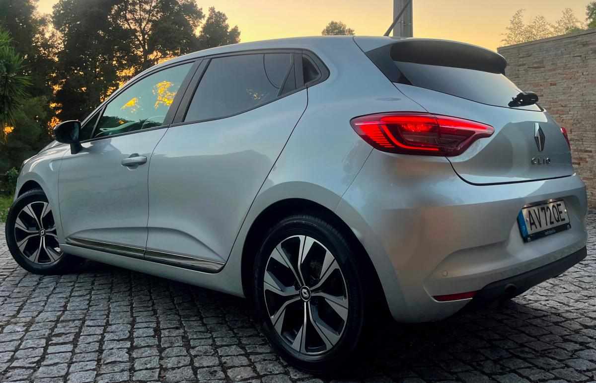 renault-clio-1-0-tce-2023-gasolina-1000cc