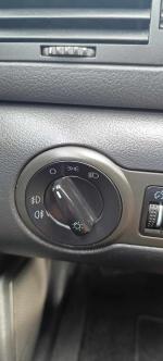 skoda-octavia-1-6-mpi-2002-gasolina-1595cc