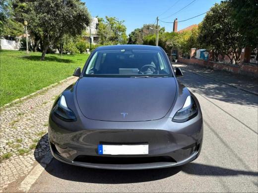 tesla-model-y-standard-range-rwd-2023-eletrico