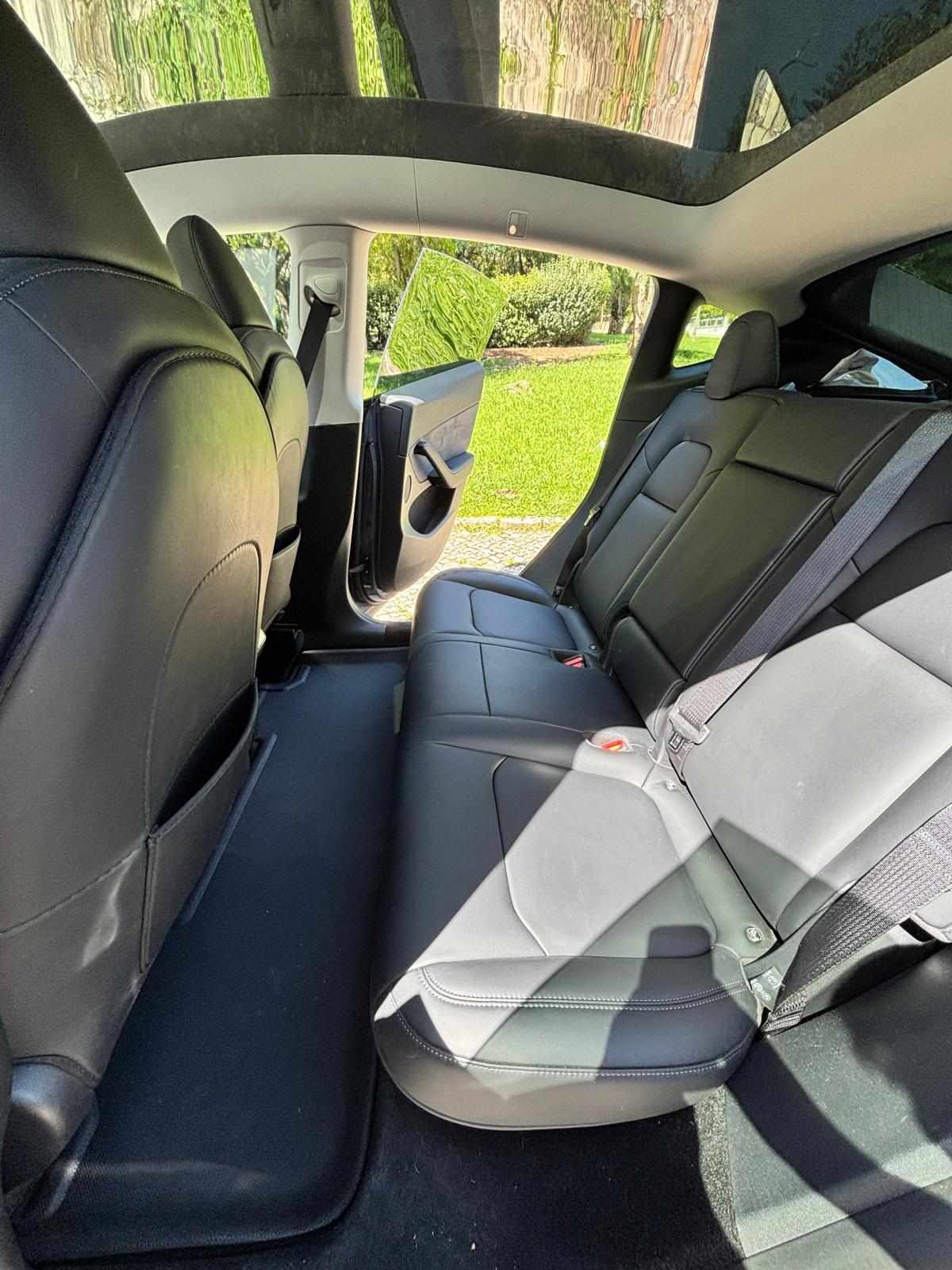 tesla-model-y-standard-range-rwd-2023-eletrico