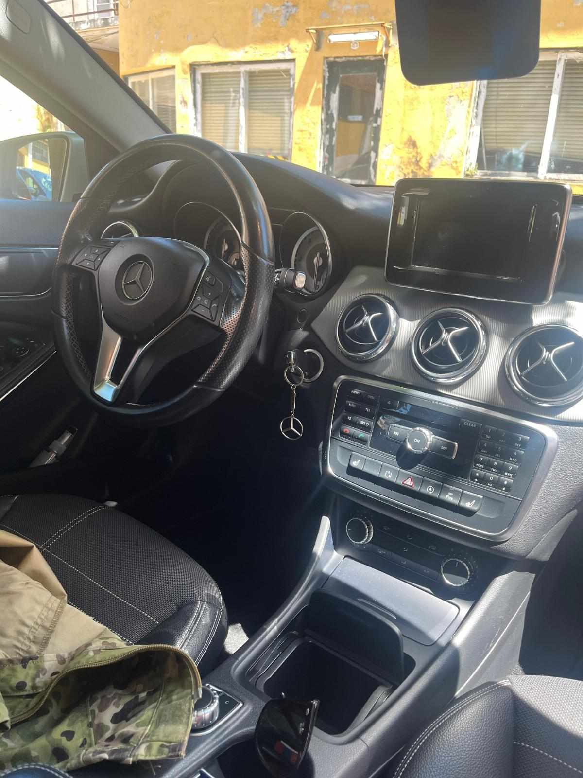 mercedes-benz-gla-180-cdi-2015-diesel-1461cc