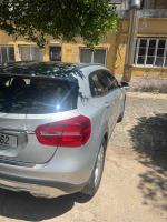 mercedes-benz-gla-180-cdi-2015-diesel-1461cc