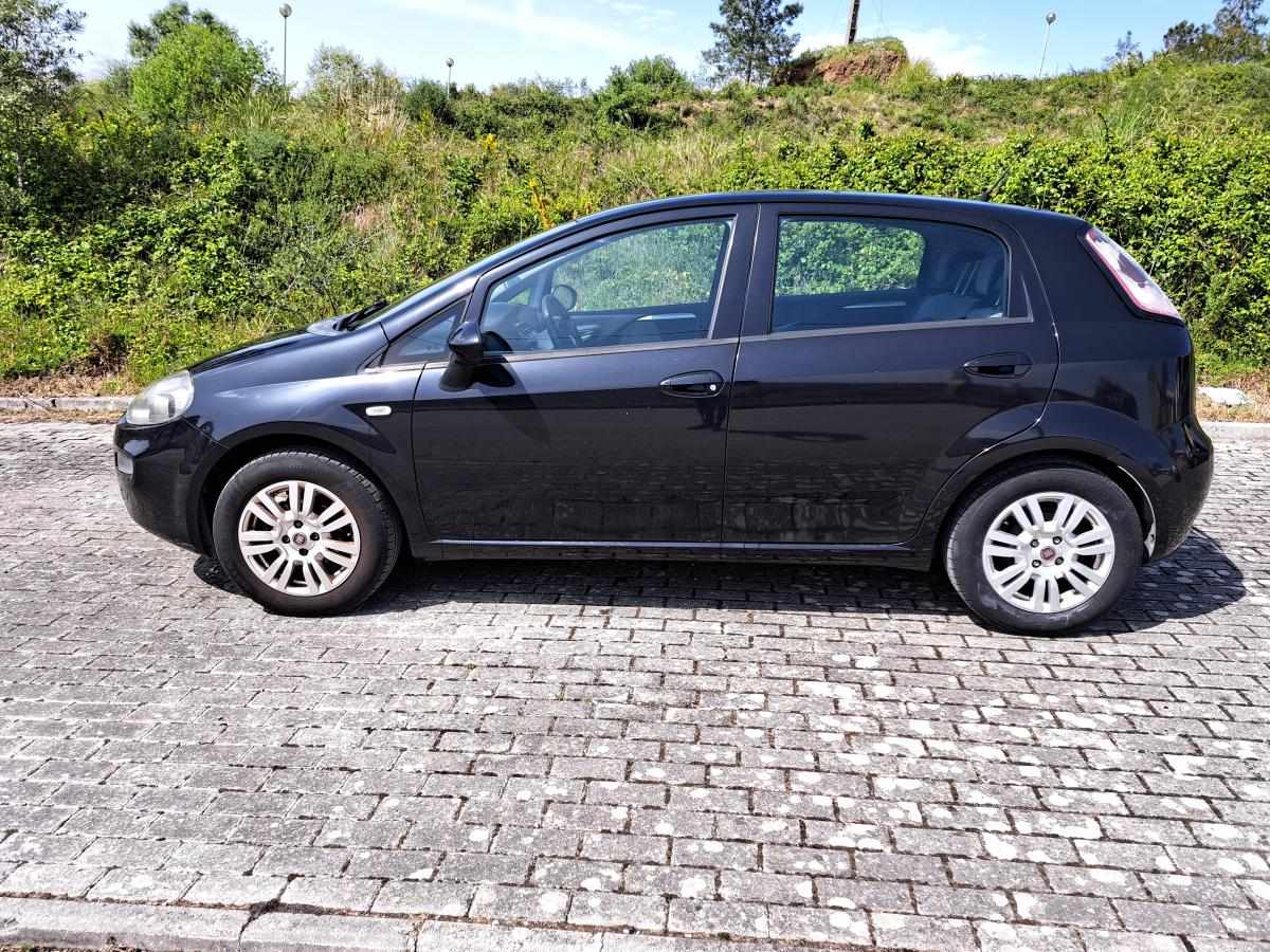 fiat-punto-1-4-2013-gasolina-1368cc