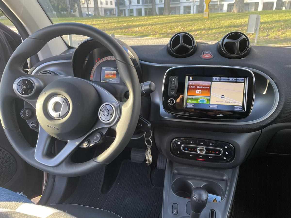 smart-fortwo-0-9-2017-gasolina-898cc