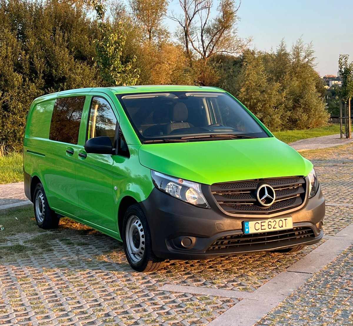 mercedes-benz-vito-1-8-136cv-2020-diesel-1750cc