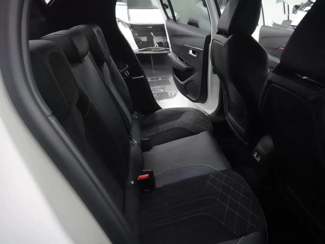 peugeot-e-208-ev-50-kwh-2021-eletrico