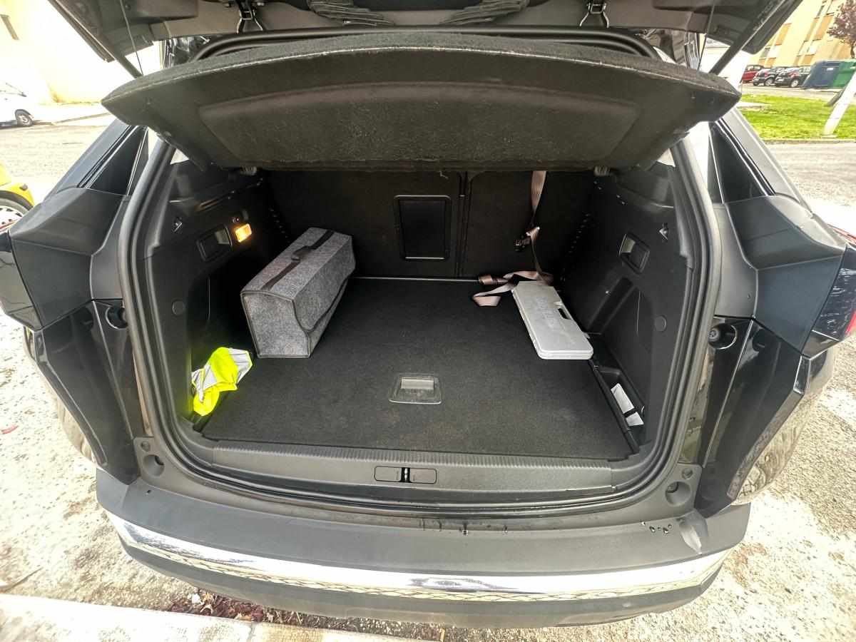 peugeot-3008-1-5-bluehdi-2019-diesel-1499cc