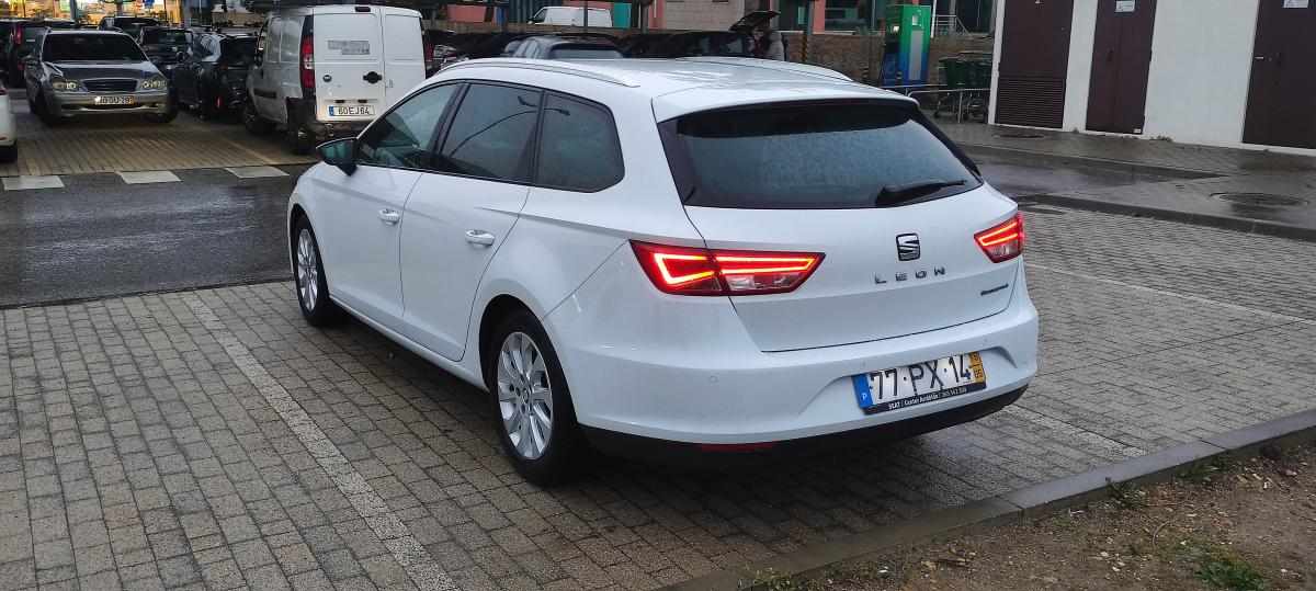 seat-leon-1-6-tdi-ecomotive-2015-diesel-1598cc