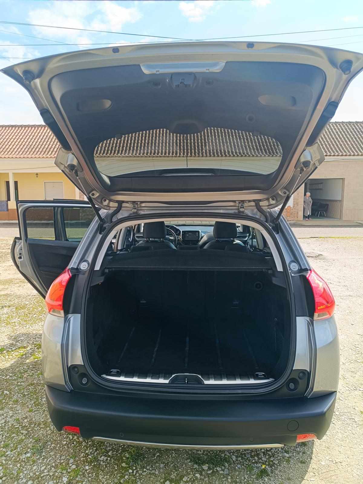 peugeot-2008-1-6-e-hdi-2014-diesel-1560cc
