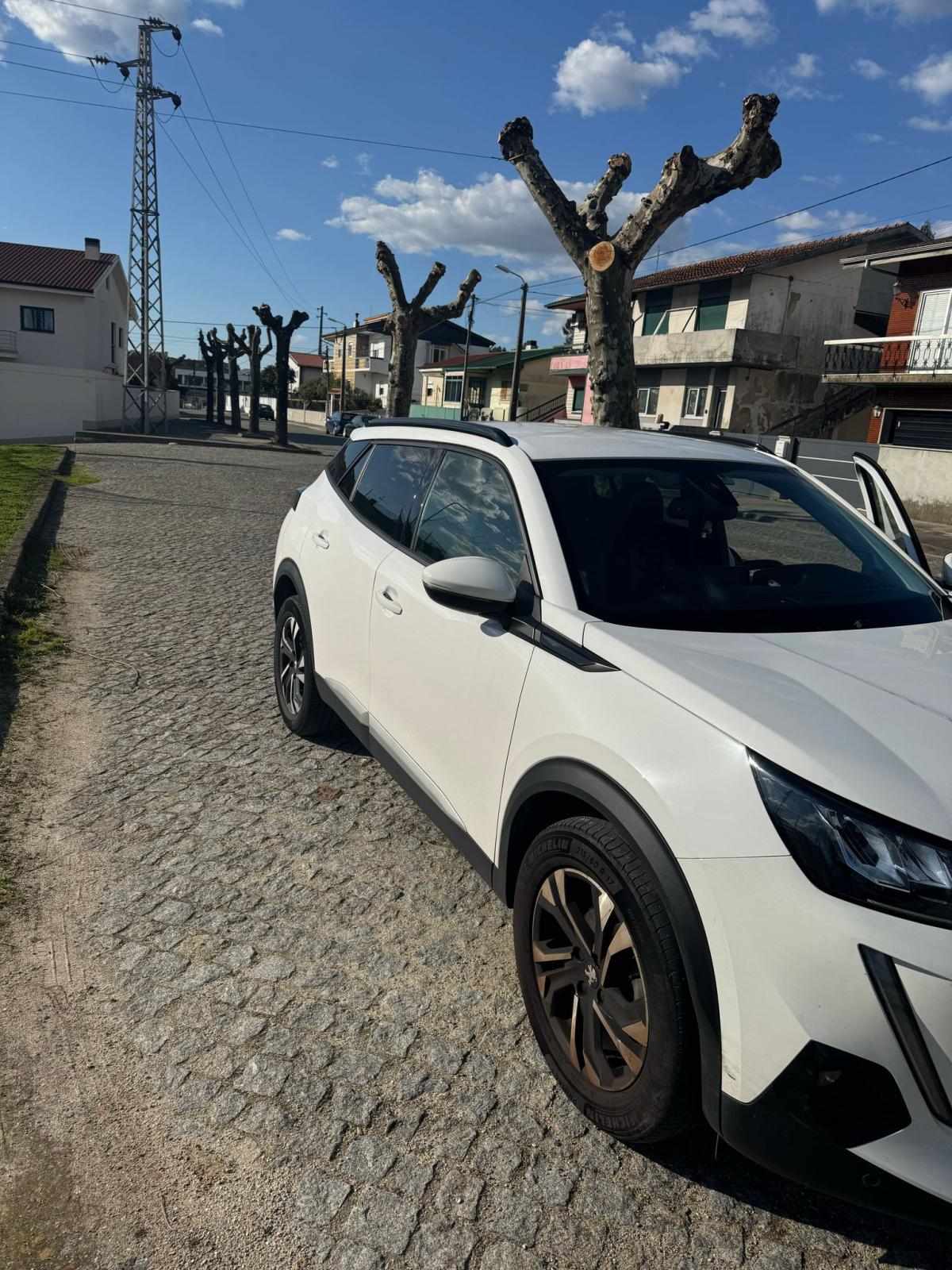 peugeot-2008-2020-diesel-1200cc