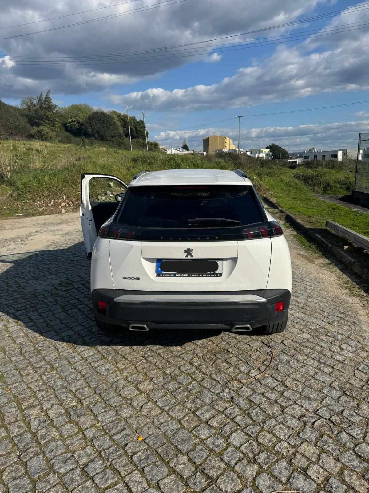 peugeot-2008-2020-diesel-1200cc
