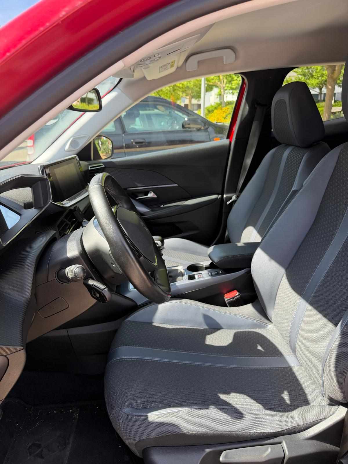 peugeot-2008-1-2-puretech-2020-gasolina-1199cc