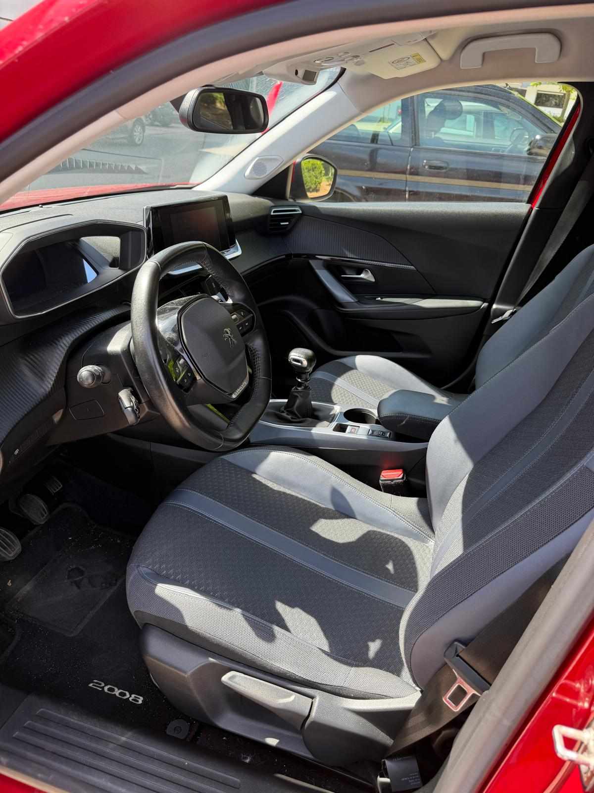 peugeot-2008-1-2-puretech-2020-gasolina-1199cc